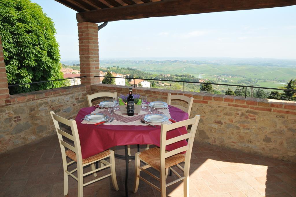 Villa La Terrazza Chianni Esterno foto